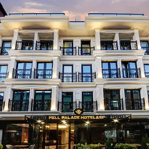 Otel Pell Palace & **